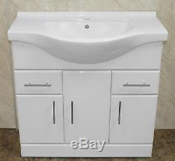 BATHROOM VANITY UNIT SINK ACRYLIC BATH 1700 x 700 BACK TO WALL TOILET CISTERN