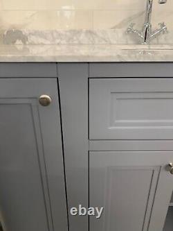 Harrogate Brunswick Traditional Spa Grey Vanity Unit with White Marble Top New