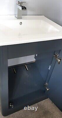 Mode Toilet suite back to wall WC, vanity unit, mirror cabinet hardly used