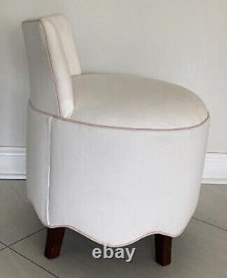 Upholstered Vanity Chair Wooden Legs Scalloped Seat Tufted Back Pink/White