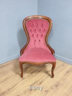 Vintage Regency Style Petite Button Backed Bedroom Vanity Chair In Pink