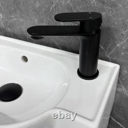 Ensemble de salle de bain Cloakroom unité de vanité blanche avec poignée noire et toilettes à dos fermé