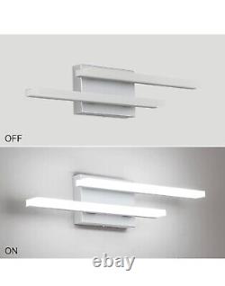 Luminaires de salle de bain à LED Aipsun 22 pouces, lumière de vanité moderne en argent.