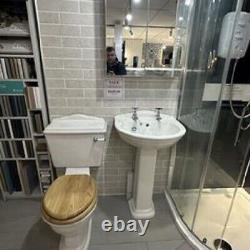 Nouveau ensemble de toilettes et lavabo sur colonne d'exposition avec armoire miroir - Prix de détail recommandé £800+